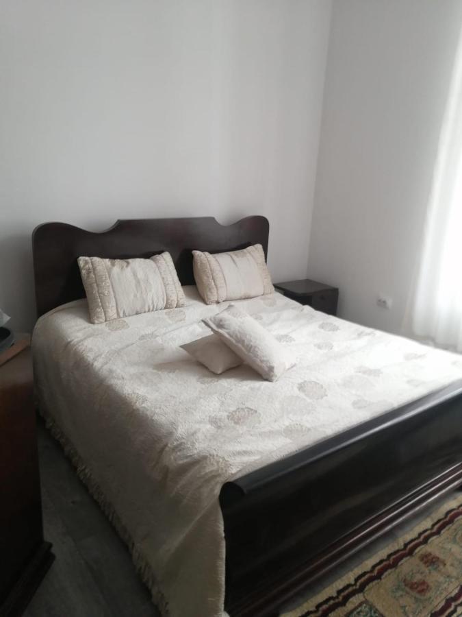 Casa Continentelor Hotel Câmpulung Buitenkant foto